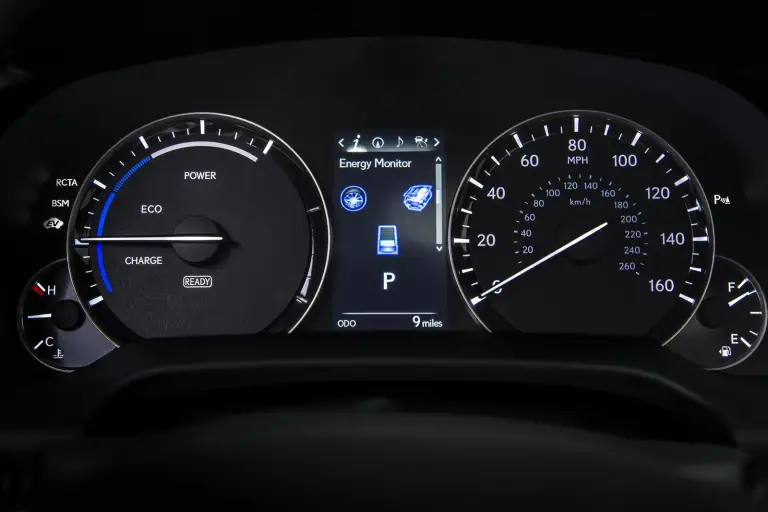 Lexus RX 2016 - 35