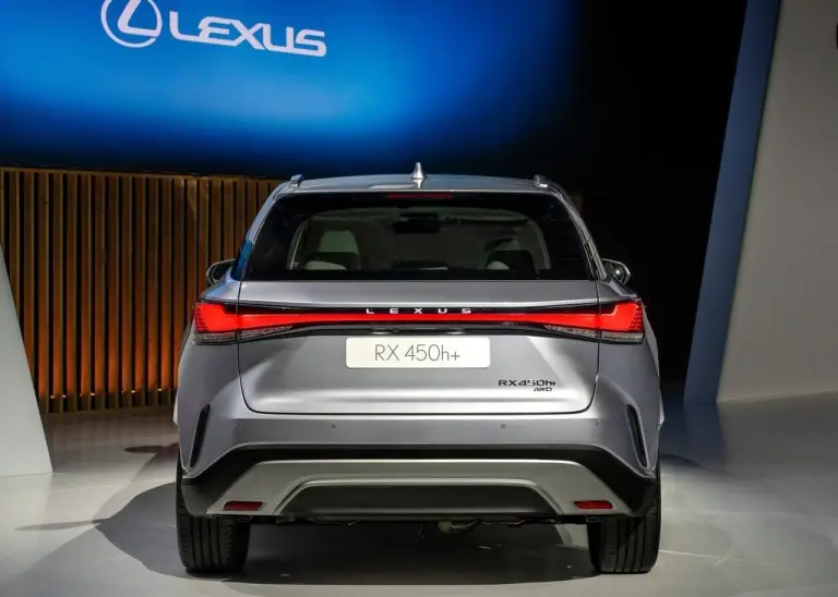 Lexus RX 2022 - 34