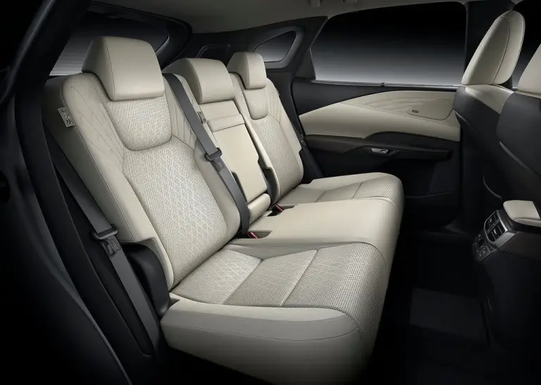 Lexus RX 2022 - 67