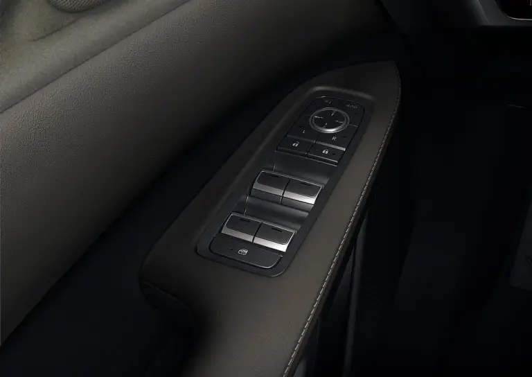 Lexus RX 2022 - 17