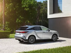 Lexus RX 450h 2022