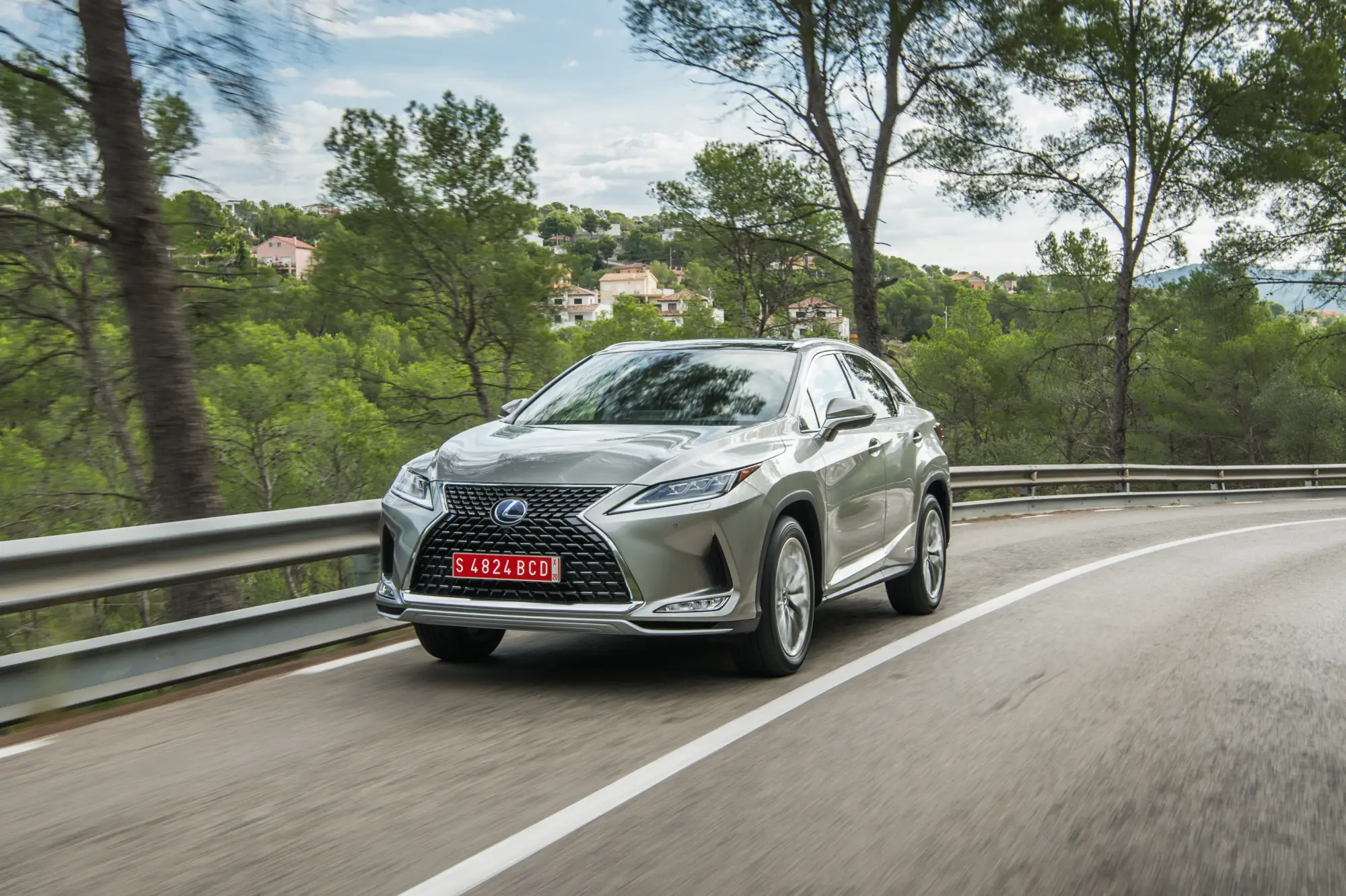 Lexus RX Hybrid 2020 - 23