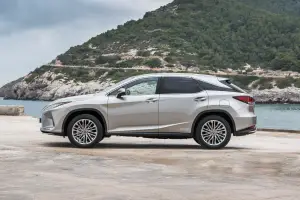 Lexus RX Hybrid 2020 - 34