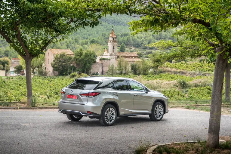 Lexus RX Hybrid 2020 - 37