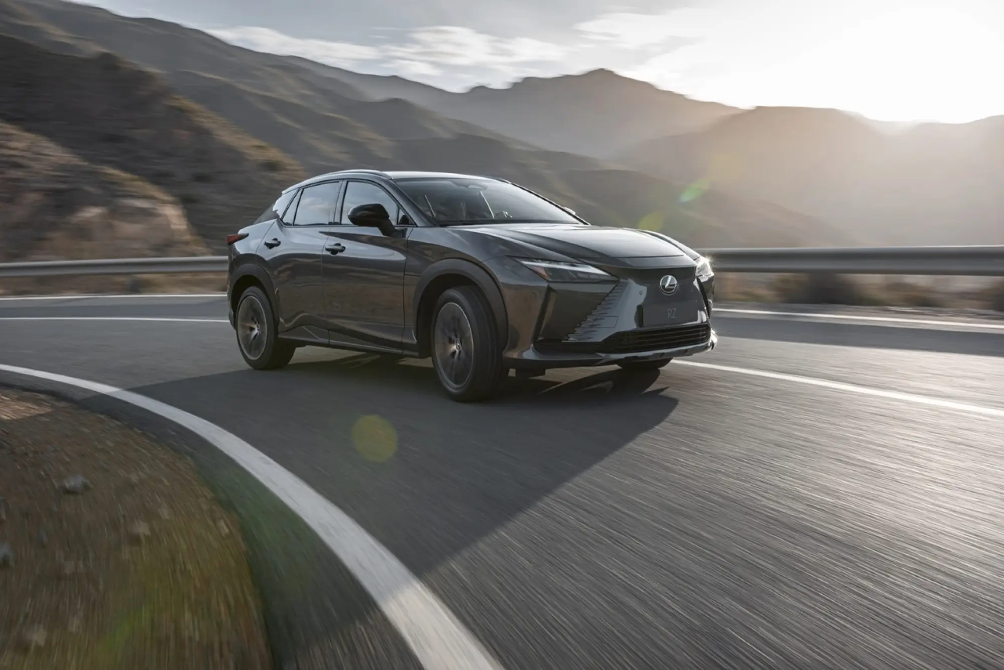 Lexus RZ 450e - Foto - 31