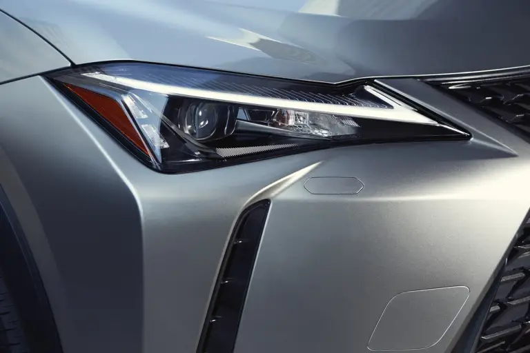 Lexus UX 2021 foto ufficiali - 2