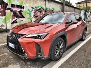 Lexus UX 250h FSPORT 2019 - 3