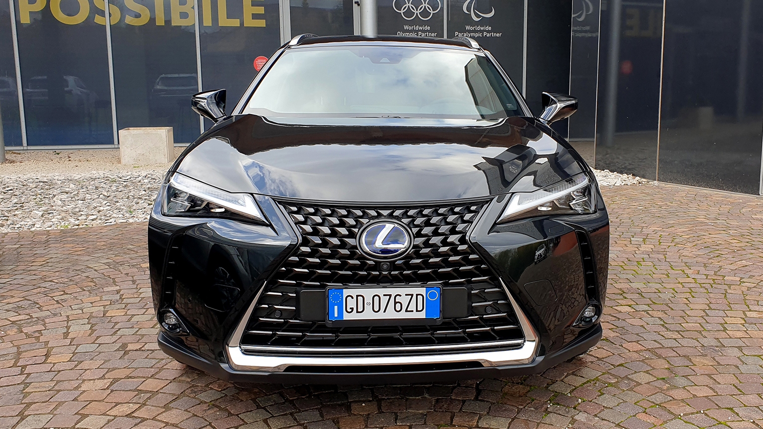 Lexus UX 300e 2021