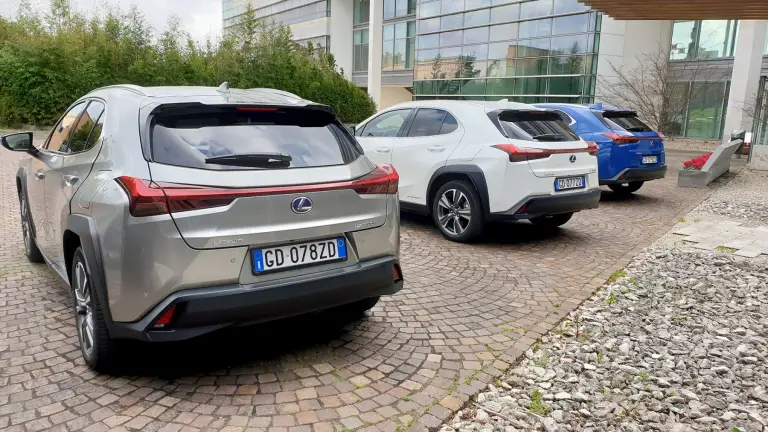 Lexus UX 300e 2021 - 28