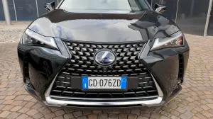 Lexus UX 300e 2021