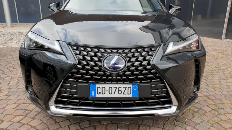 Lexus UX 300e 2021 - 5