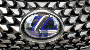 Lexus UX 300e 2021 - 14