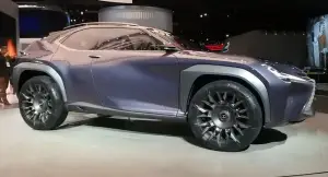 Lexus UX Concept Salone di Detroit 2017
