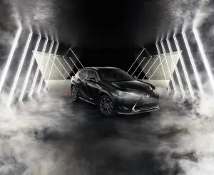 Lexus UX Hybrid Midnight Edition - Foto ufficiali - 1