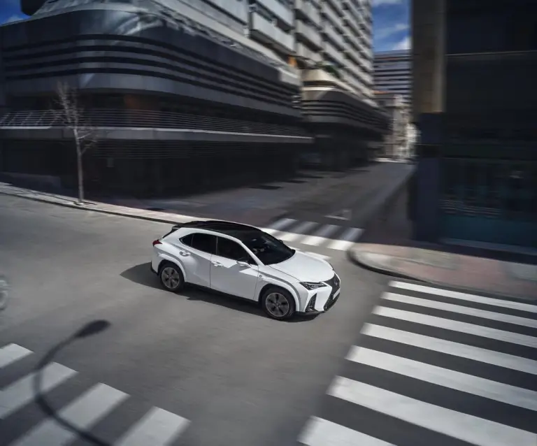 Lexus UX Hybrid MY 2023 - 7