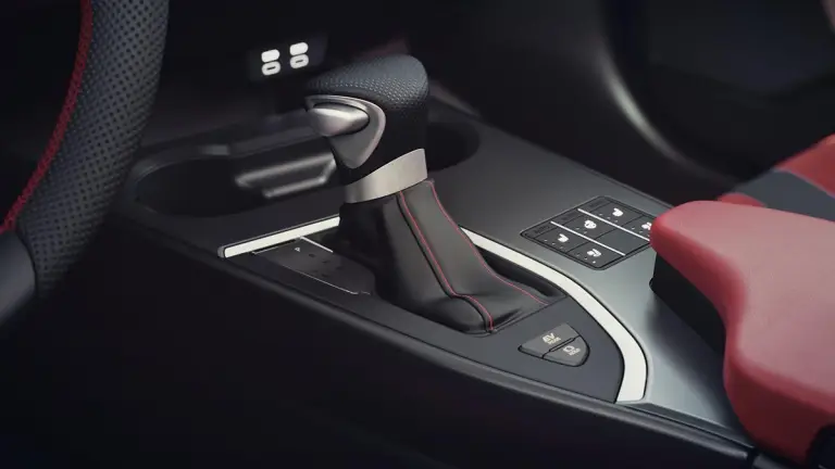 Lexus UX Hybrid MY 2023 - 17