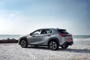 Lexus UX Hybrid - nuove foto - 51