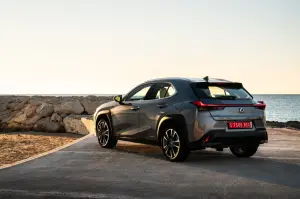 Lexus UX Hybrid - nuove foto - 64