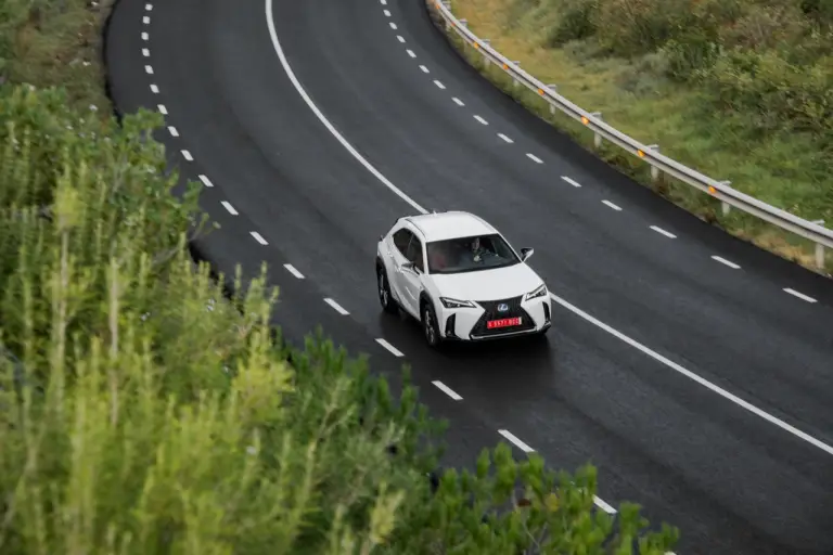 Lexus UX Hybrid - nuove foto - 79