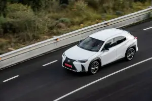 Lexus UX Hybrid - nuove foto - 80