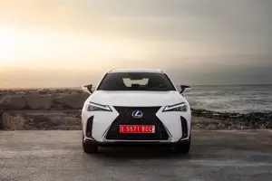 Lexus UX Hybrid - nuove foto - 121