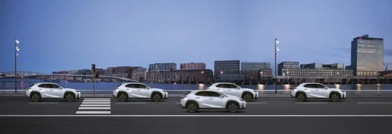 Lexus UX Hybrid - nuove foto - 140