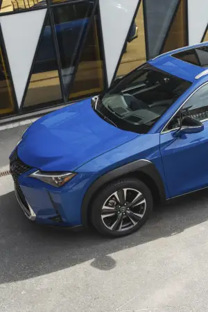 Lexus UX Hybrid - nuove foto - 170