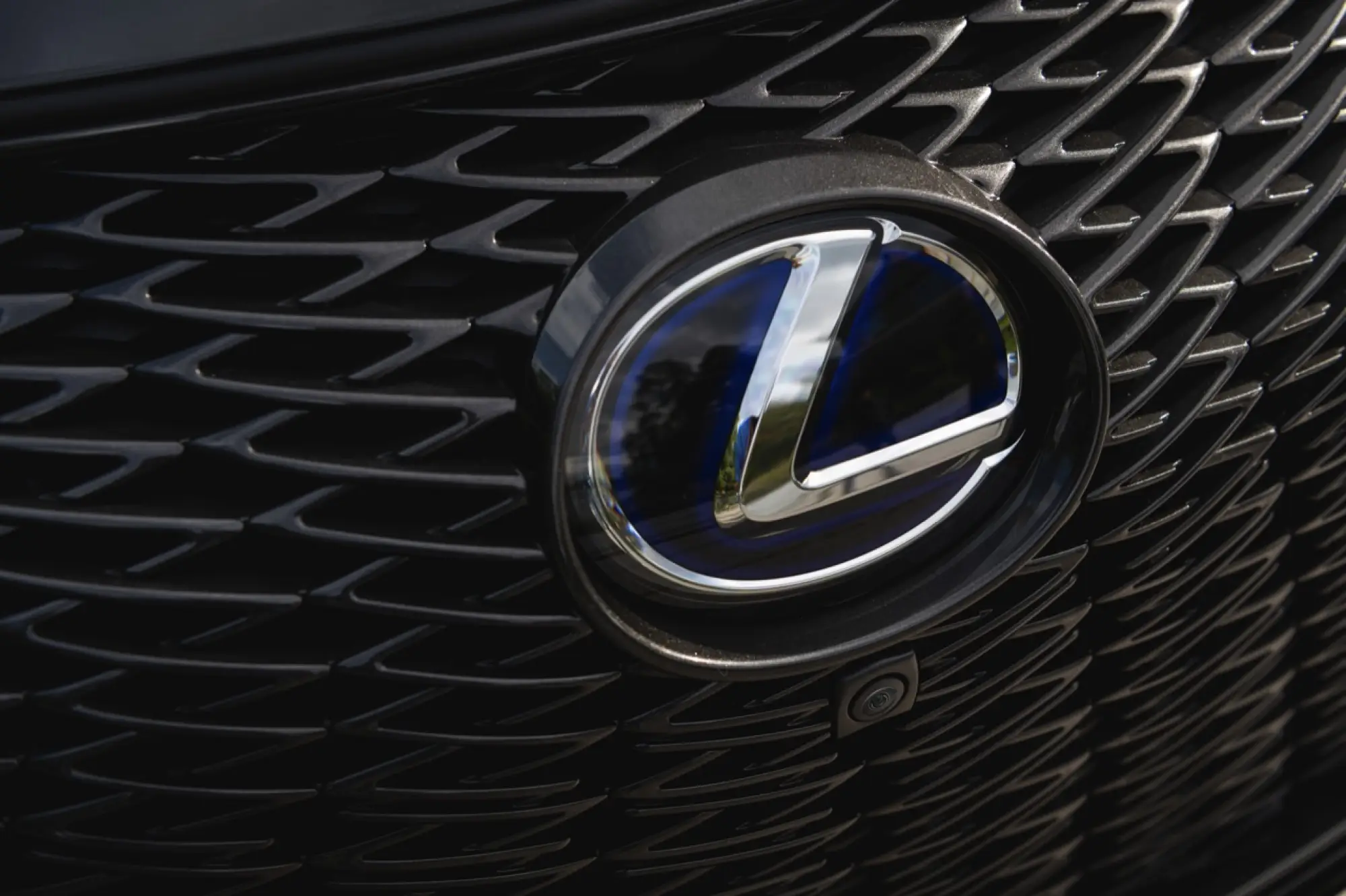 Lexus UX Hybrid - nuove foto - 175