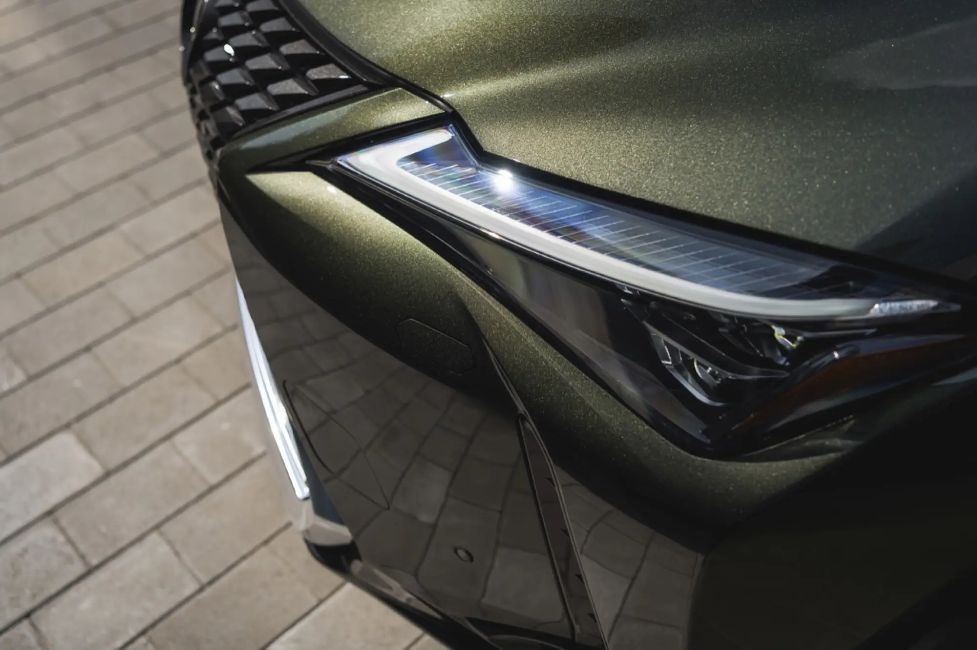 Lexus UX Hybrid - nuove foto - 212