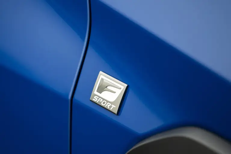 Lexus UX Hybrid - nuove foto - 222