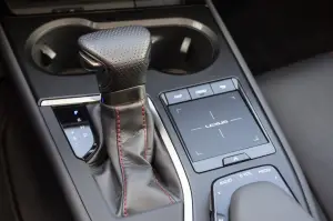 Lexus UX Hybrid - nuove foto - 232