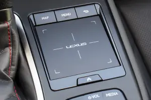 Lexus UX Hybrid - nuove foto - 233