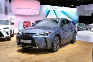 Lexus UX - Salone di Parigi 2018