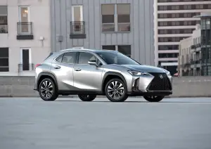 Lexus UX - Versione nordamericana - 1