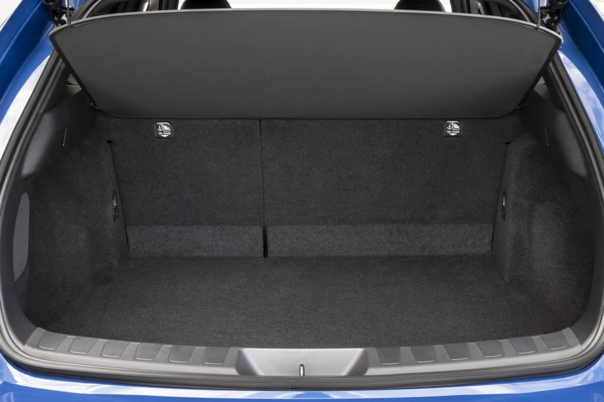 LEXUS UX300e prova 2021 - 3