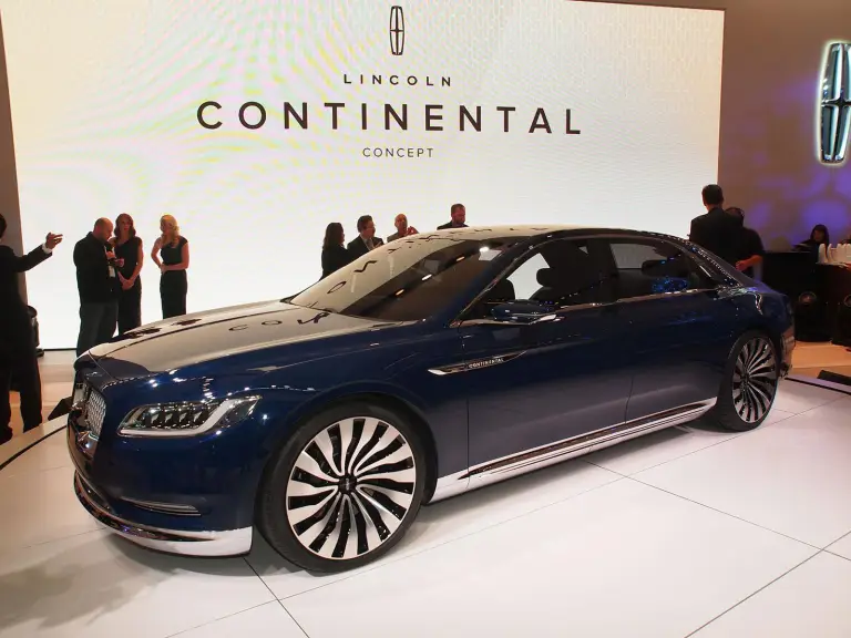 Lincoln Continental Concept - Salone di New York 2015 - 16