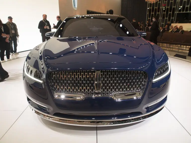 Lincoln Continental Concept - Salone di New York 2015 - 19