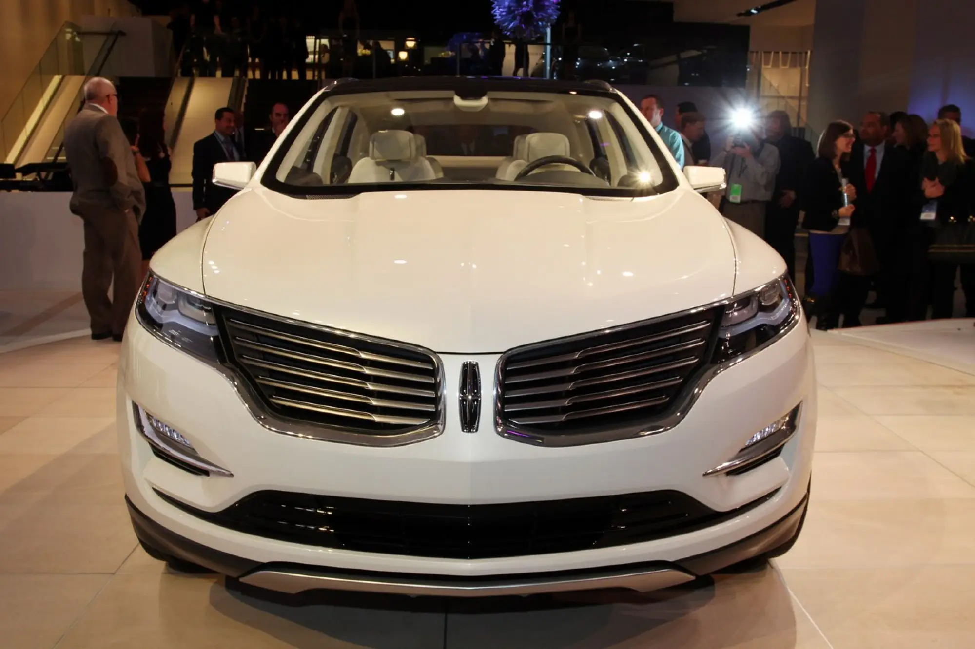 Lincoln MKC - Salone di Detroit 2013 - 5
