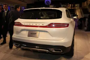 Lincoln MKC - Salone di Detroit 2013 - 8