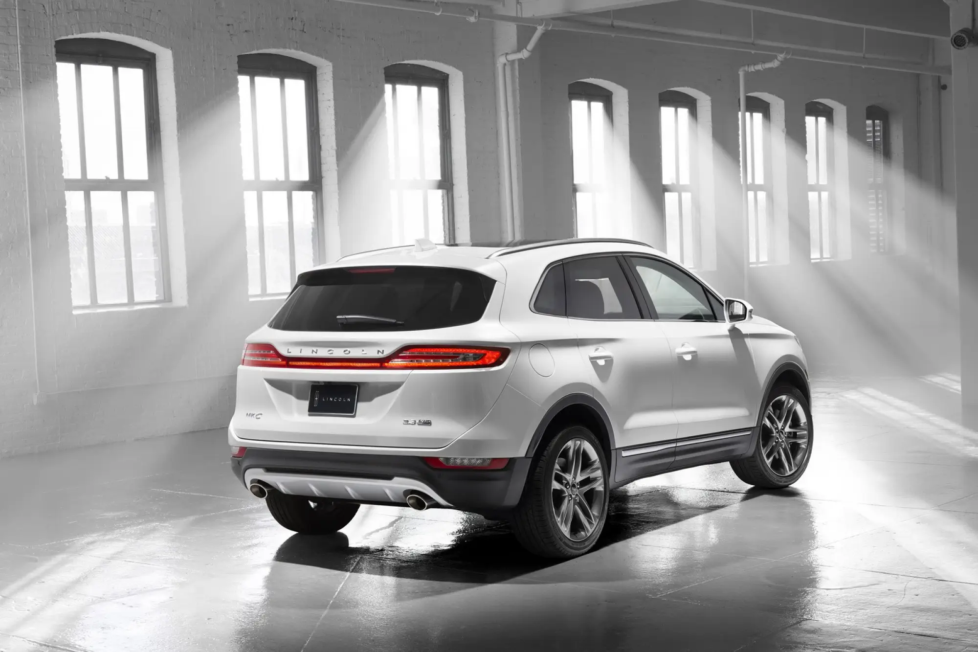 Lincoln MKC - 8