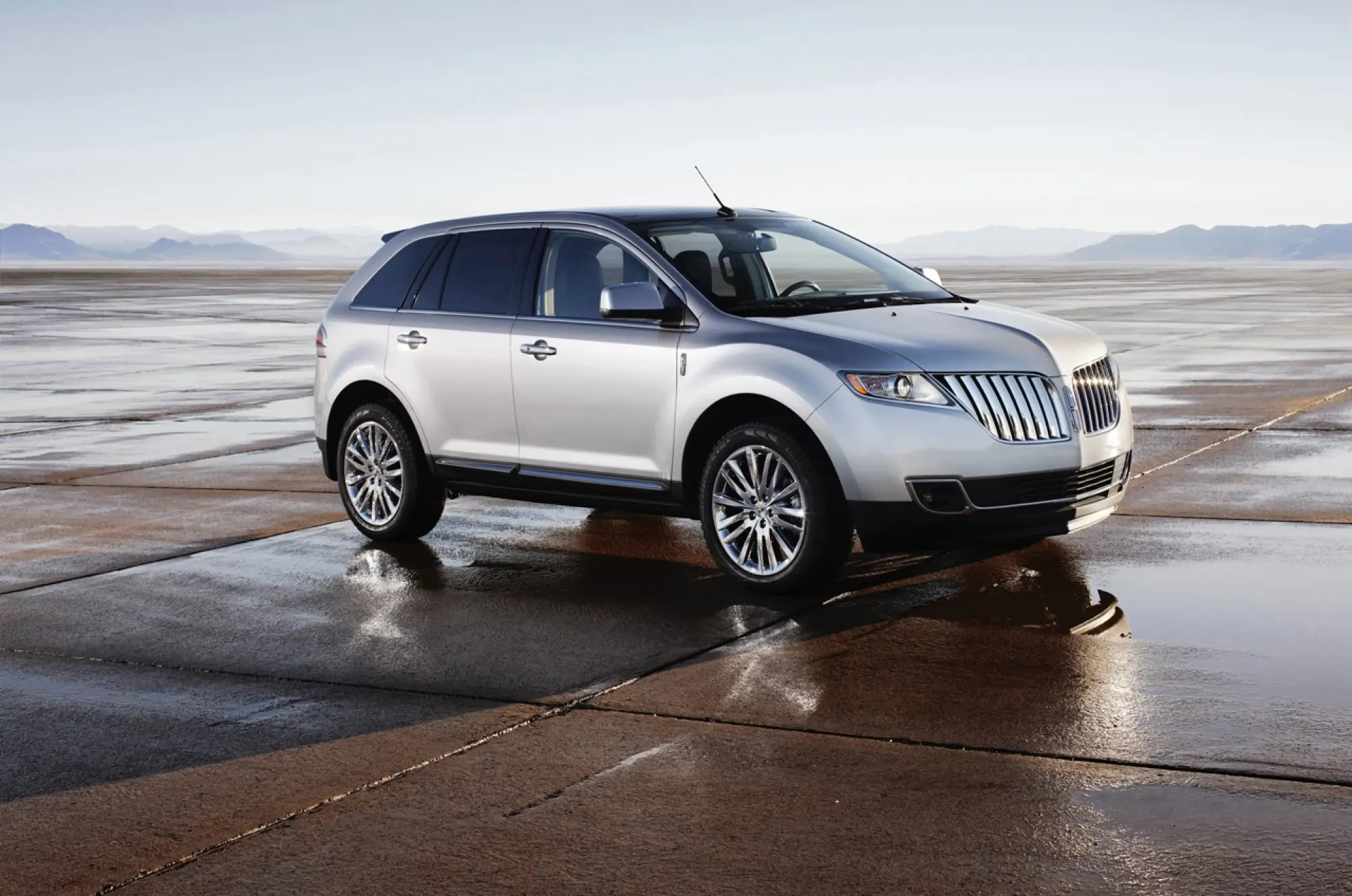 Lincoln MKX MY 2011 - 23
