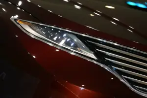 Lincoln MKZ Concept - Salone di Detroit 2012 - 23
