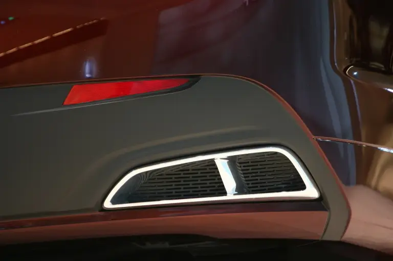 Lincoln MKZ Concept - Salone di Detroit 2012 - 26