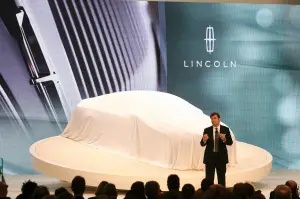 Lincoln MKZ Concept - Salone di Detroit 2012 - 28