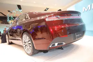 Lincoln MKZ Concept - Salone di Detroit 2012 - 35