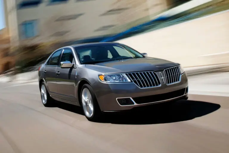 Lincoln MKZ Hybrid - 4