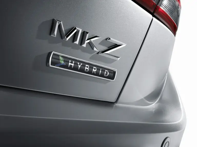 Lincoln MKZ Hybrid - 10