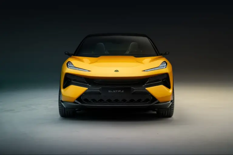 Lotus Eletre - Foto - 16
