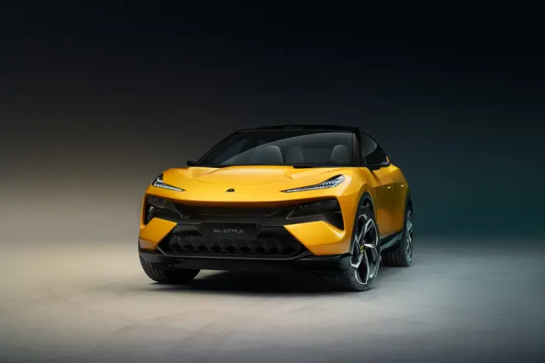 Lotus Eletre - Foto - 15