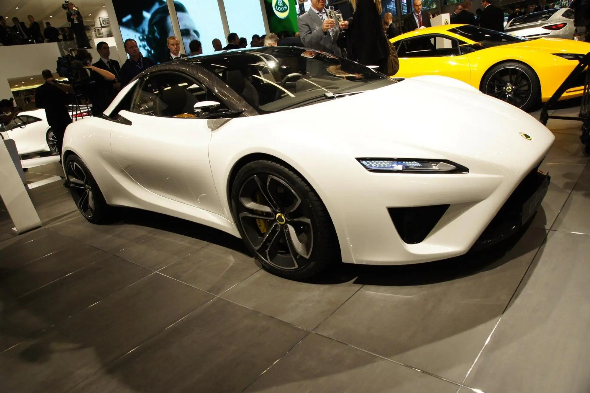 Lotus Elise - 6